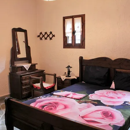 Aris Apartamento