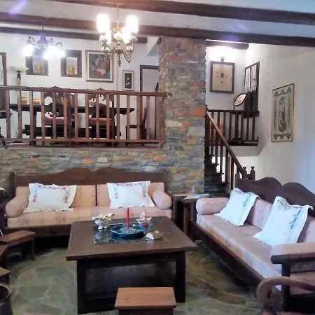 Aris Apartamento Panteleimon